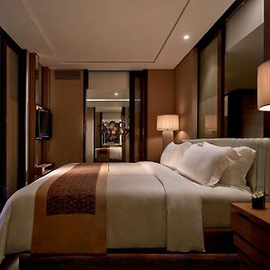 Ritz-Carlton Suite Daily Resort Activity